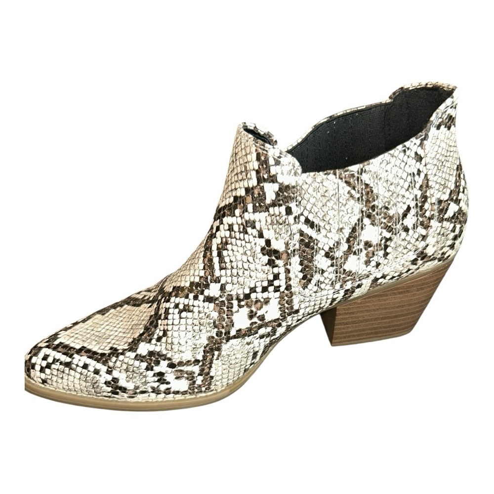 A.N.A. Memory Foam Booties D Snake Ankle Boots size 8.5 Slip-on Multicolored